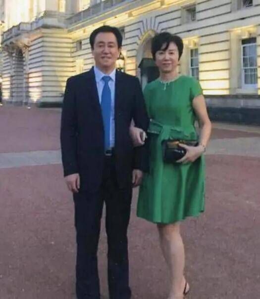 搜索-电影网 消息 首页 新闻 视频 大片 影库 CCTV6 VIP影院 全部 电影 电视剧 影人 视频 图片 新闻 更新时间 所有 1小时内 今日内 1周内 1个月内 从资讯频道搜索 结果 214877 条 《同桌的你》定档4月25 高晓松:喷一银幕荷尔蒙 2014-01-09 1月8日，新片《同桌的你》在京举行定档发布会，监制高晓松、导演郭帆以及主演周冬雨、王啸坤、龚格尔、李岷城、曹阳等人携手亮相。