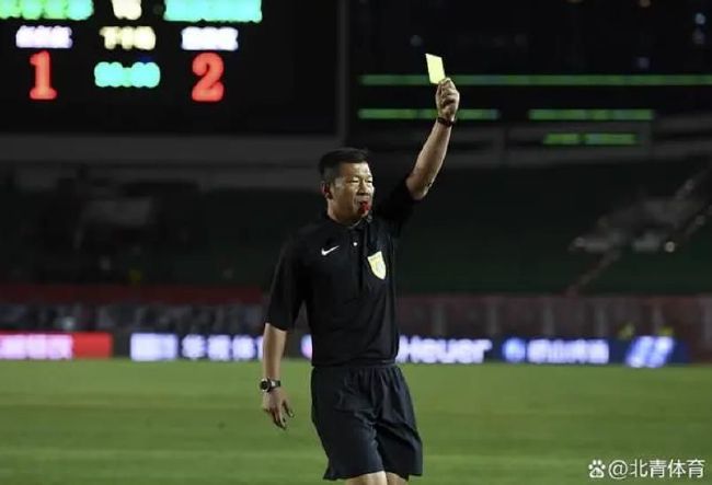 因为有时候作品通过半年后，徐克突然觉得不对，只好重新创作。