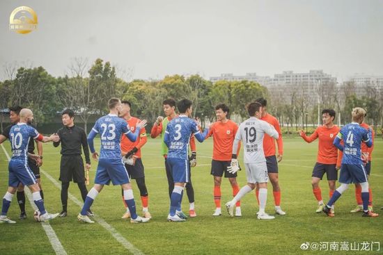 包括重新定档8月30日的《蛟龙行动（特别版）》，此前也曾遭遇不当剪辑宣传视频的“暴击”——所谓的潜艇拍摄戏份需要“保密”，被网友回怼：“需要保密？
