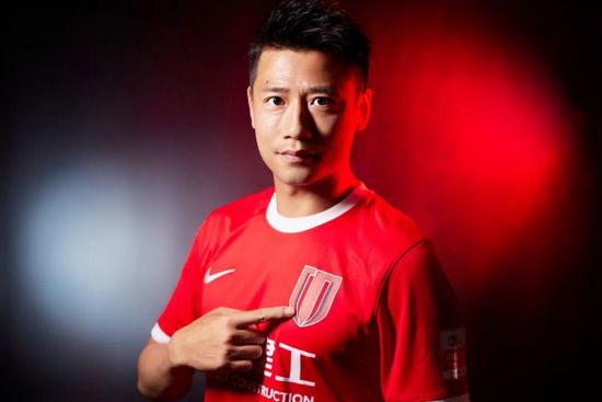 《海贼王2》再追加4人 “斯摩格”选角被寄予厚望 2024-06-28 据Deadline独家消息，真人剧集《海贼王》第二季再追加四名演员，卡勒姆·科尔饰演斯摩格，朱莉娅·雷沃德饰演达丝琪，罗伯·科莱蒂饰演瓦波尔，泰·基奥饰演多鲁顿。