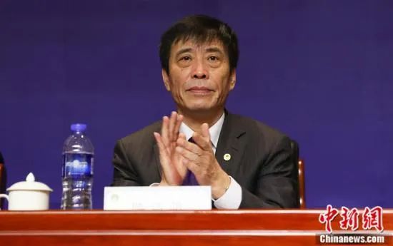那么，究竟是谁在制作这样粗制滥造的惊悚类型？