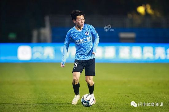 ”这些小人物，在历史的至暗时刻，用最朴素的方式守护着真相与尊严。