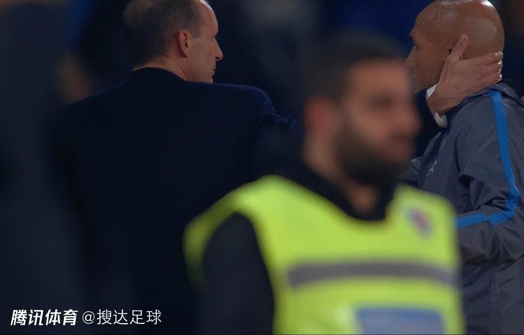 格伦·克洛斯、莎拉·保罗森、泰亚娜·泰勒、金·卡戴珊、妮.《环太平洋》前传剧集动态！