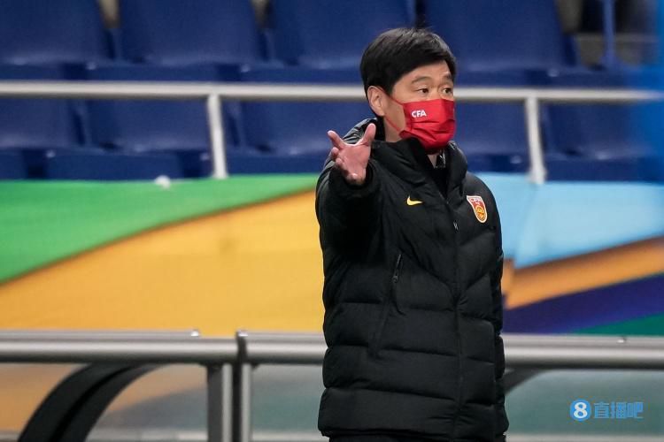 关颖、李玟、张艾嘉亮相。