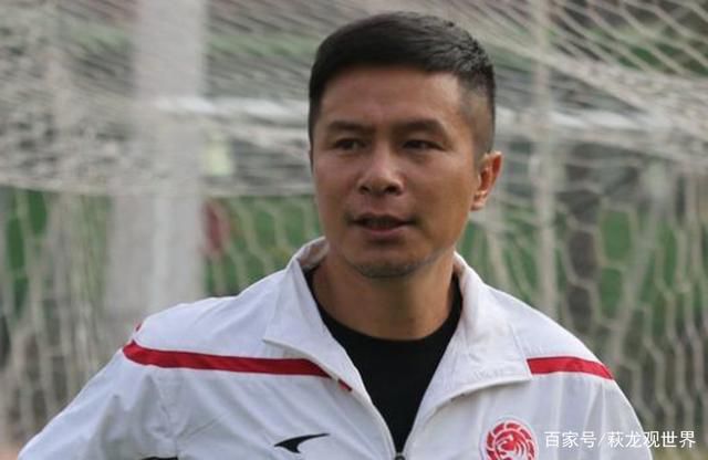 也许我们读小说，我们就会更加能够容易共情到别人，我们看到一些学科类的书籍，我们慢慢一本一本读下去，会搭建起自己的一个思考跟看待世界的脉络，这些东西我觉得对自己是受益无穷的。