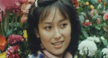 刘青云手牵妻子红毯秀恩爱 ，古天乐、张家辉身穿西装比帅气。