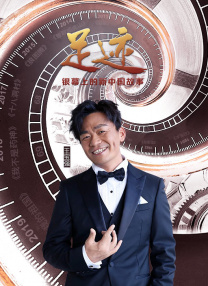 90岁的莉莉安娜·卡瓦尼容光焕发，手持金狮奖 蕾哈娜穿比基尼沙滩拍照 展露健康肤色匀称身材 2013-11-07 近日，蕾哈娜在巴巴多斯岛拍摄比基尼写真，她露出健康的肤色和健美匀称的身材，在沙滩上玩乐嬉戏。